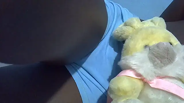 ebonqueen online show from July 5, 2026, 6:04 pm