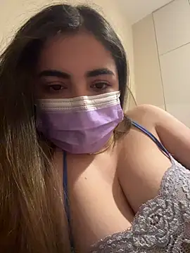 AnnieCartier online show from May 27, 2026, 8:38 pm