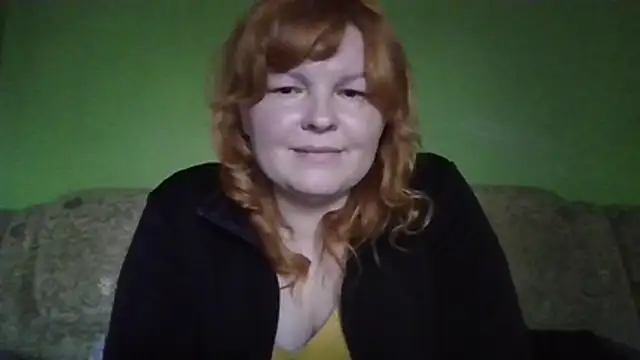 KrisryOxNikss online show from April 24, 2026, 3:58 pm