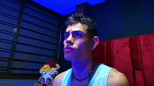 RomeoBoselli   online show from July 6, 2026, 2:29 am