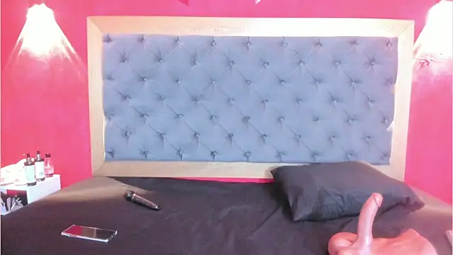 RosyRoos online show from June 10, 2026, 6:42 pm