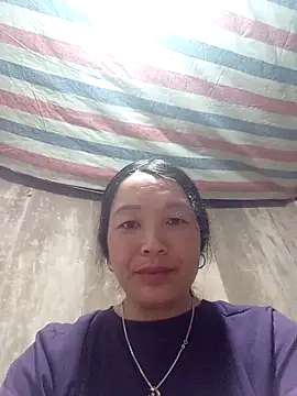 vanlucky2 online show from April 25, 2026, 1:41 pm