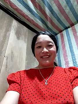 vanlucky2 online show from May 7, 2026, 1:25 pm