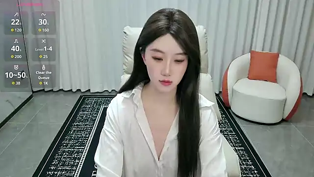 LUNYI-CC online show from June 26, 2026, 1:50 pm