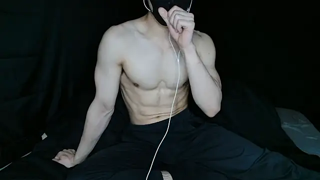 LEO1955 online show from April 23, 2026, 12:29 pm