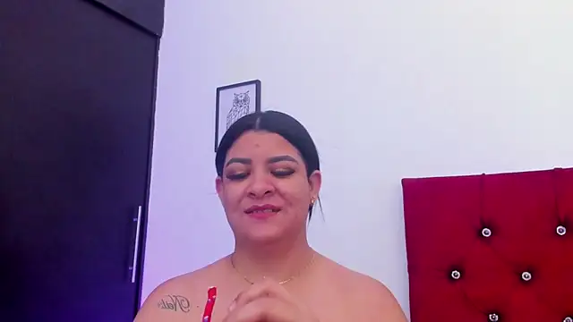 Katty West online show from May 11, 2026, 3:19 am