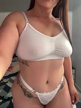 karolsuit online show from April 22, 2026, 10:16 pm