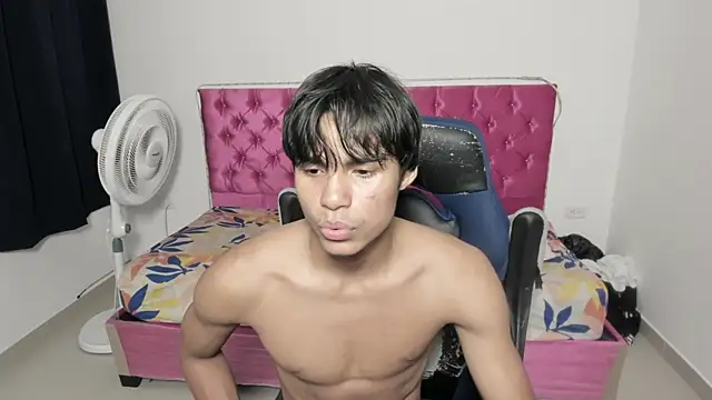 skinny sam online show from June 15, 2026, 4:34 am