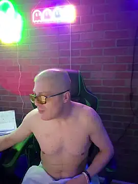 chronic vibez online show from June 30, 2026, 12:54 am