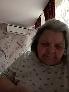 Snapshot of MartaMia68 chatting on July 7, 2026, 5:32 am MartaMia68 online show from July 7, 2026, 5:32 am