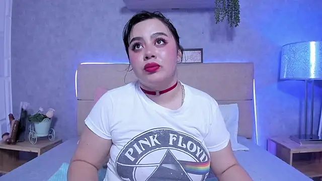 RoxaneBrown online show from July 9, 2026, 7:46 pm