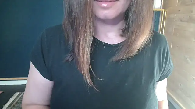 NicoleLove  online show from July 13, 2026, 6:56 am