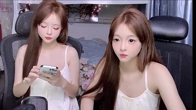 xiaoqiao-daqiao online show from May 22, 2026, 7:12 pm