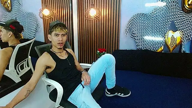 Skinny cute Alyer online show from June 11, 2026, 2:11 am