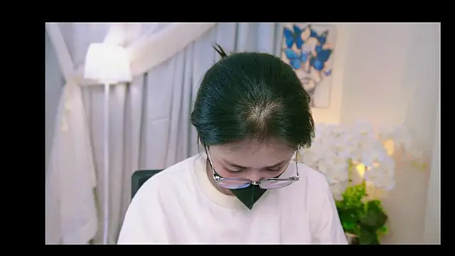 Chan Chann online show from May 1, 2026, 4:56 pm
