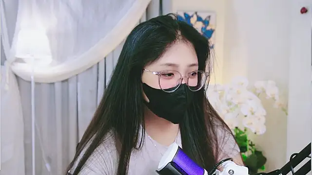 Chan Chann online show from May 24, 2026, 2:33 am