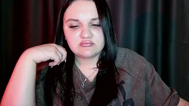 Snapshot of Penny_Perry chatting on July 9, 2026, 7:24 pm Penny Perry online show from July 9, 2026, 7:24 pm
