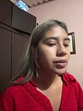 Kimmiebellarie online show from April 18, 2026, 11:38 pm