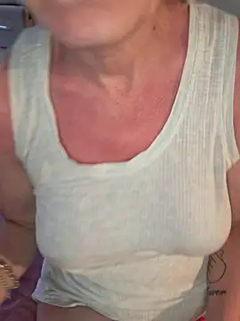Blond lady czech online show from June 24, 2026, 7:01 pm