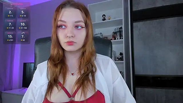 Snapshot of MaddisonLee chatting on May 31, 2026, 4:02 pm MaddisonLee online show from May 31, 2026, 4:02 pm