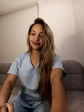 Miss Taniac online show from April 29, 2026, 2:16 am