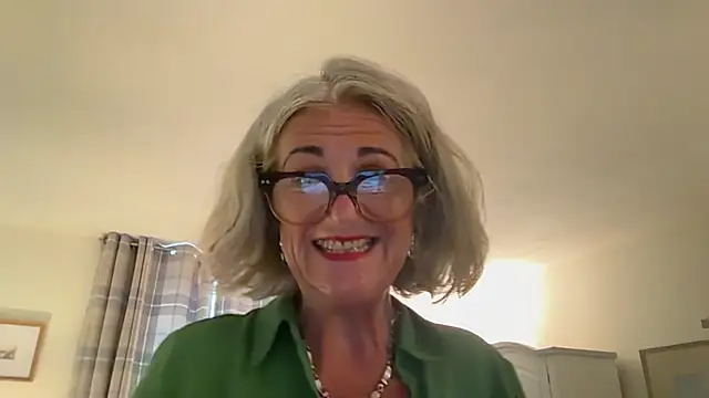 NaughtyMonicaUK online show from April 29, 2026, 6:28 am