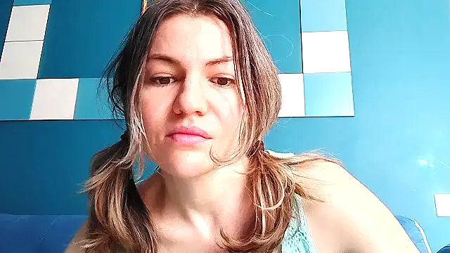 evaprolove online show from April 25, 2026, 1:36 pm