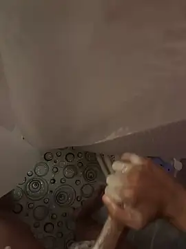 booolldd online show from April 21, 2026, 7:20 pm