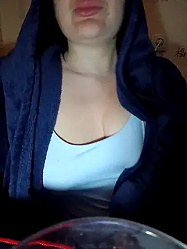 ElissXx online show from April 22, 2026, 11:11 pm