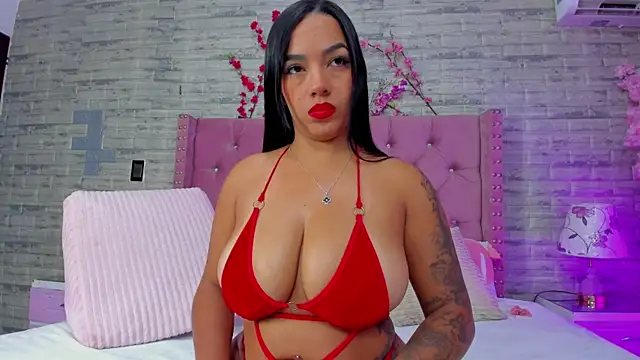 MiaSichell online show from April 23, 2026, 12:51 pm