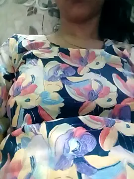 Lusi G online show from April 30, 2026, 11:28 am
