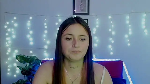 LucyArcy online show from April 20, 2026, 8:21 pm