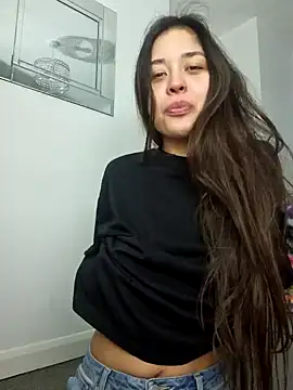 Ariana2001 online show from April 19, 2026, 3:13 pm