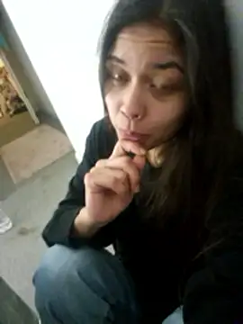 Ariana2001 online show from April 19, 2026, 6:10 pm