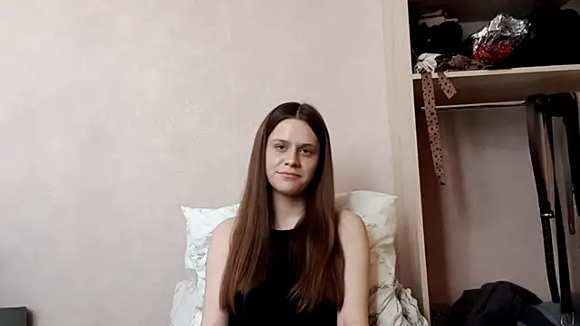 Snapshot of CyberLush chatting on April 16, 2026, 7:09 am CyberLush online show from April 16, 2026, 7:09 am