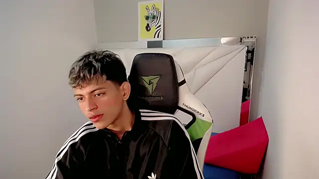 Yosepp cum online show from June 26, 2026, 9:42 pm