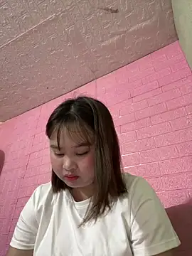 NhungNhun789 online show from April 20, 2026, 9:49 pm