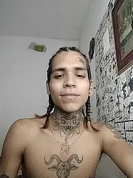 lilbabby6969 online show from April 21, 2026, 8:04 pm