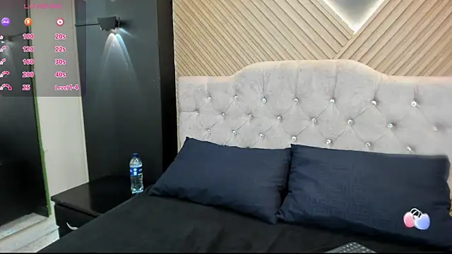 SabrinaaSantana online show from April 21, 2026, 12:34 pm