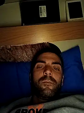 alieno napoletano online show from April 21, 2026, 8:04 pm