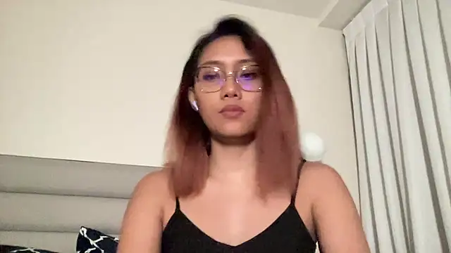 VexaNyx online show from July 5, 2026, 12:34 pm