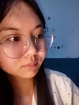 vvvan2026 online show from April 30, 2026, 2:24 pm