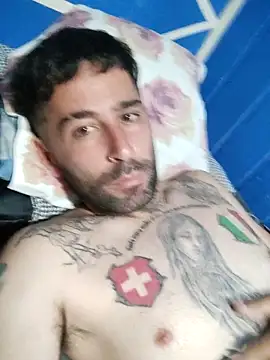 ferch0o12 online show from April 24, 2026, 3:47 pm