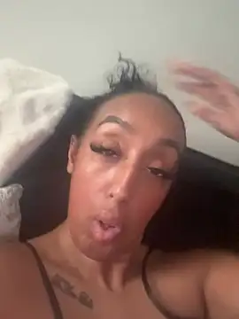 peekabooty-x online show from April 22, 2026, 5:20 pm