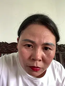 Helen-baby online show from April 26, 2026, 5:38 am