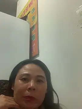 Helen-baby online show from April 29, 2026, 6:47 pm