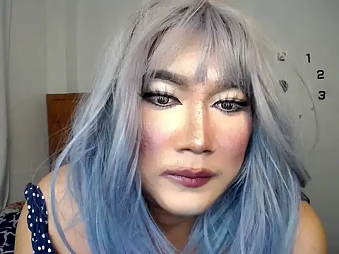 asian darkmamba online show from April 28, 2026, 12:09 pm