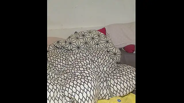 crazytranny online show from April 29, 2026, 5:30 pm