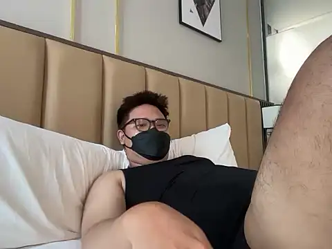Andy240426 online show from July 13, 2026, 8:57 am