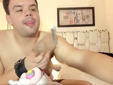 Aaron Grant online show from April 28, 2026, 9:46 am